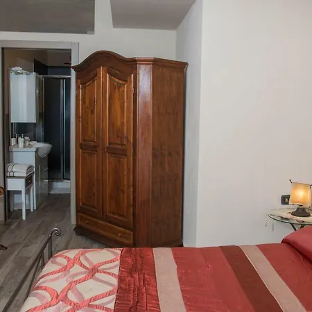 Villarosybeb Vendégház Paruzzaro