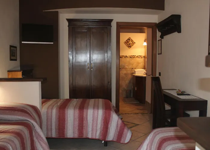 Villarosybeb Paruzzaro