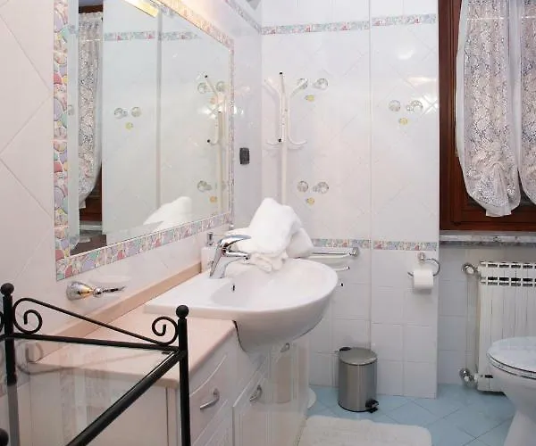 Villarosybeb Paruzzaro