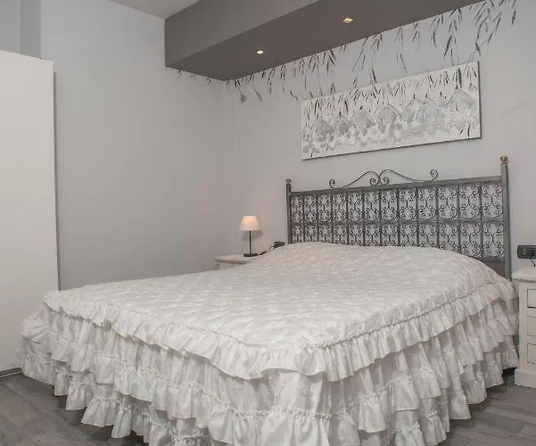 Villarosybeb Paruzzaro